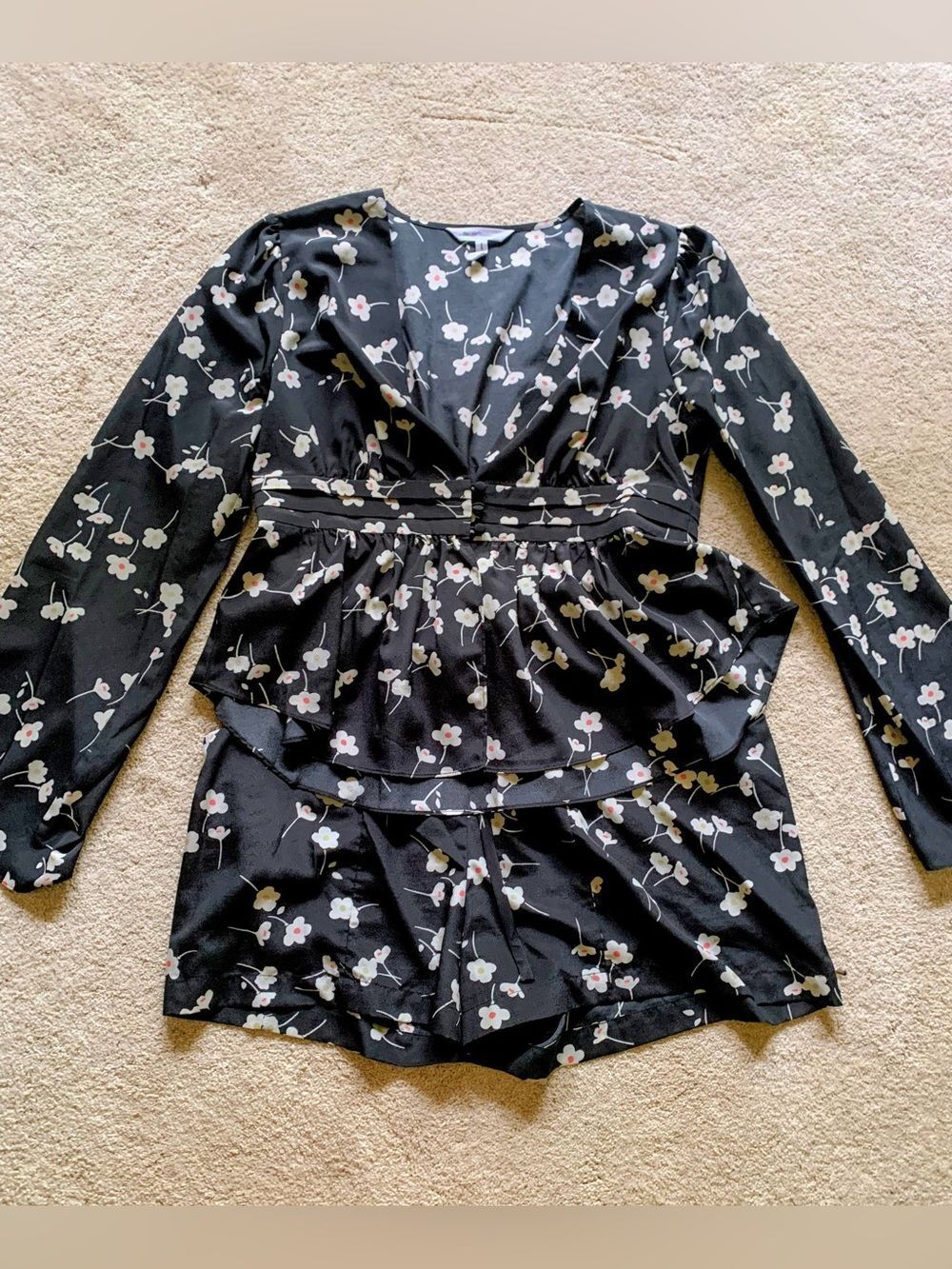 BCBGeneration Black Cummerbund Style Floral V-Neck Peplum Top and Shorts Set